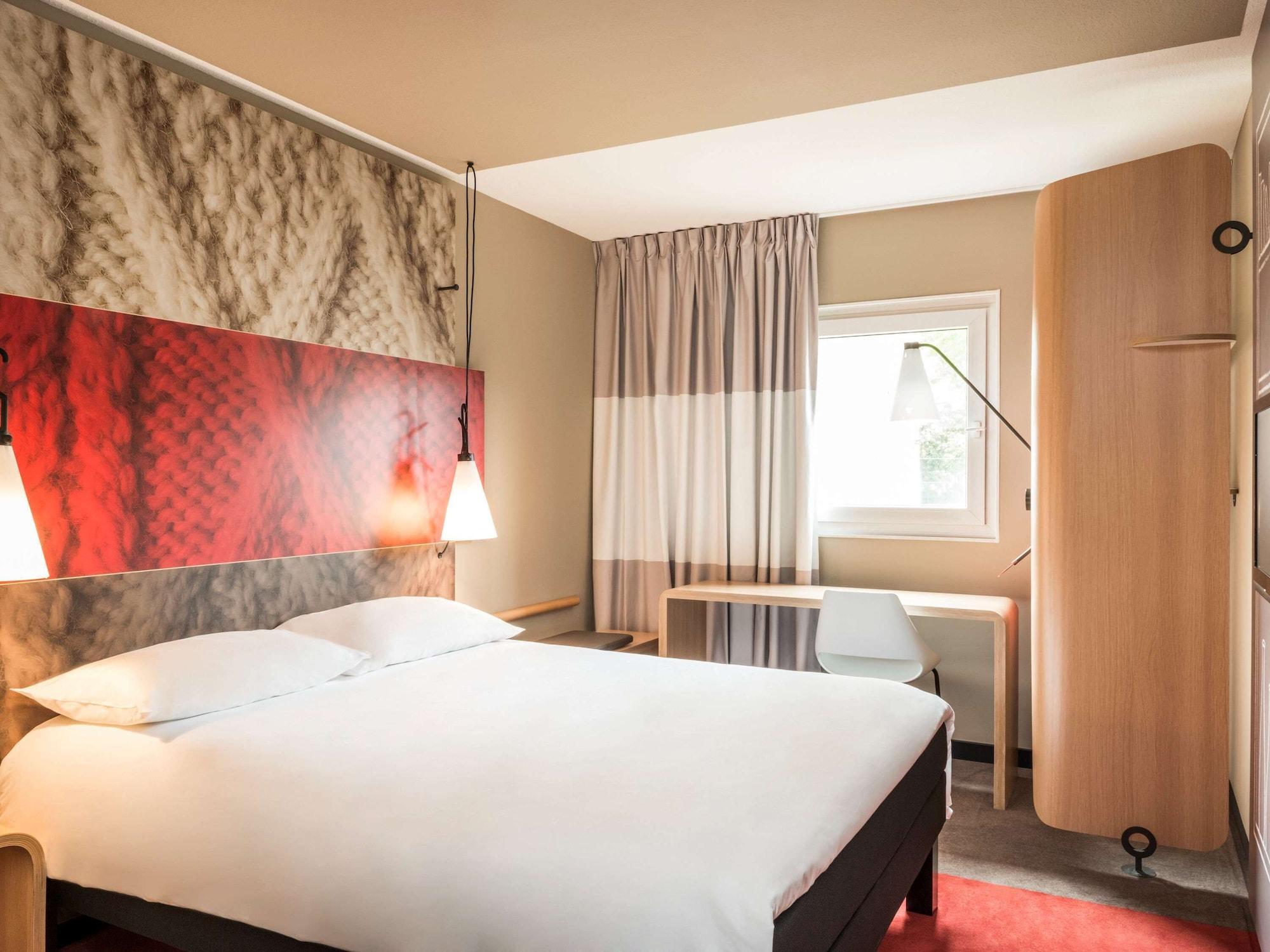 Hotel Ibis Europe Chalon Sur Saone Exterior foto