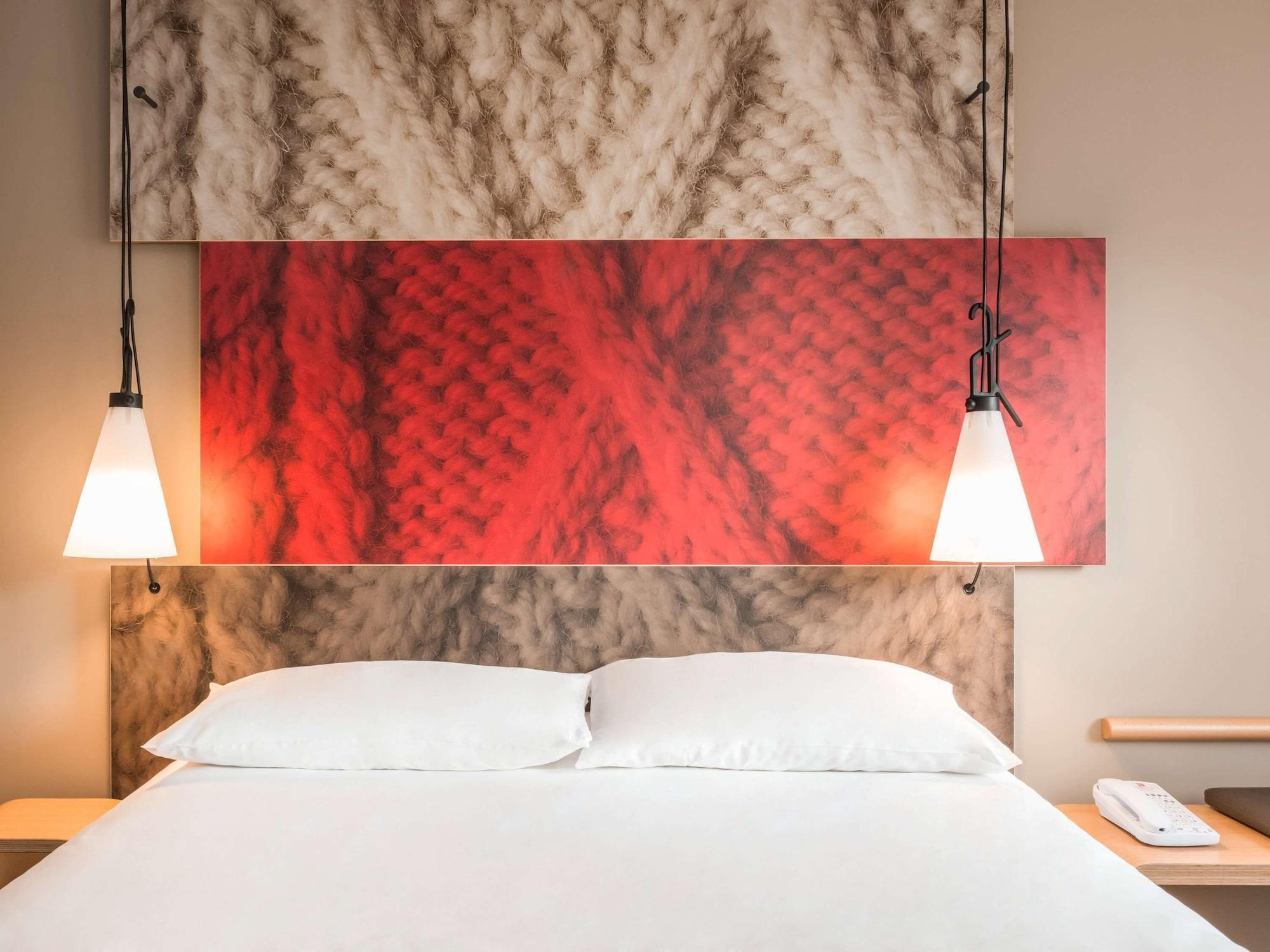 Hotel Ibis Europe Chalon Sur Saone Exterior foto