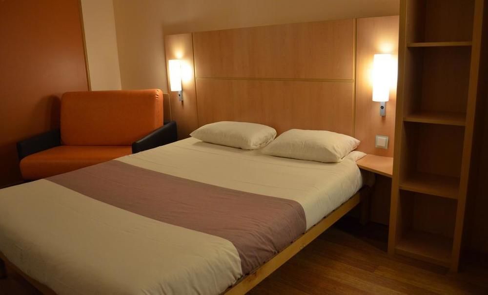 Hotel Ibis Europe Chalon Sur Saone Exterior foto